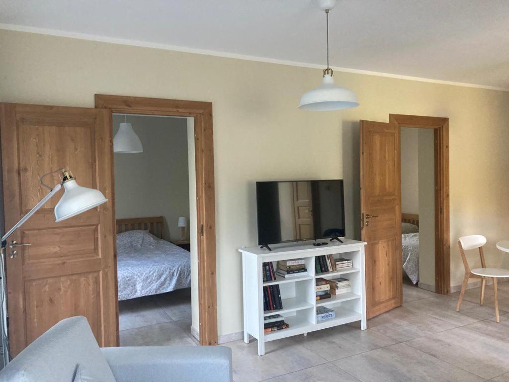 Luci Juras Apartamenti 2 Roja Buitenkant foto
